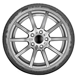 Kumho Ecsta Sport PS72 245/40R19 Tire