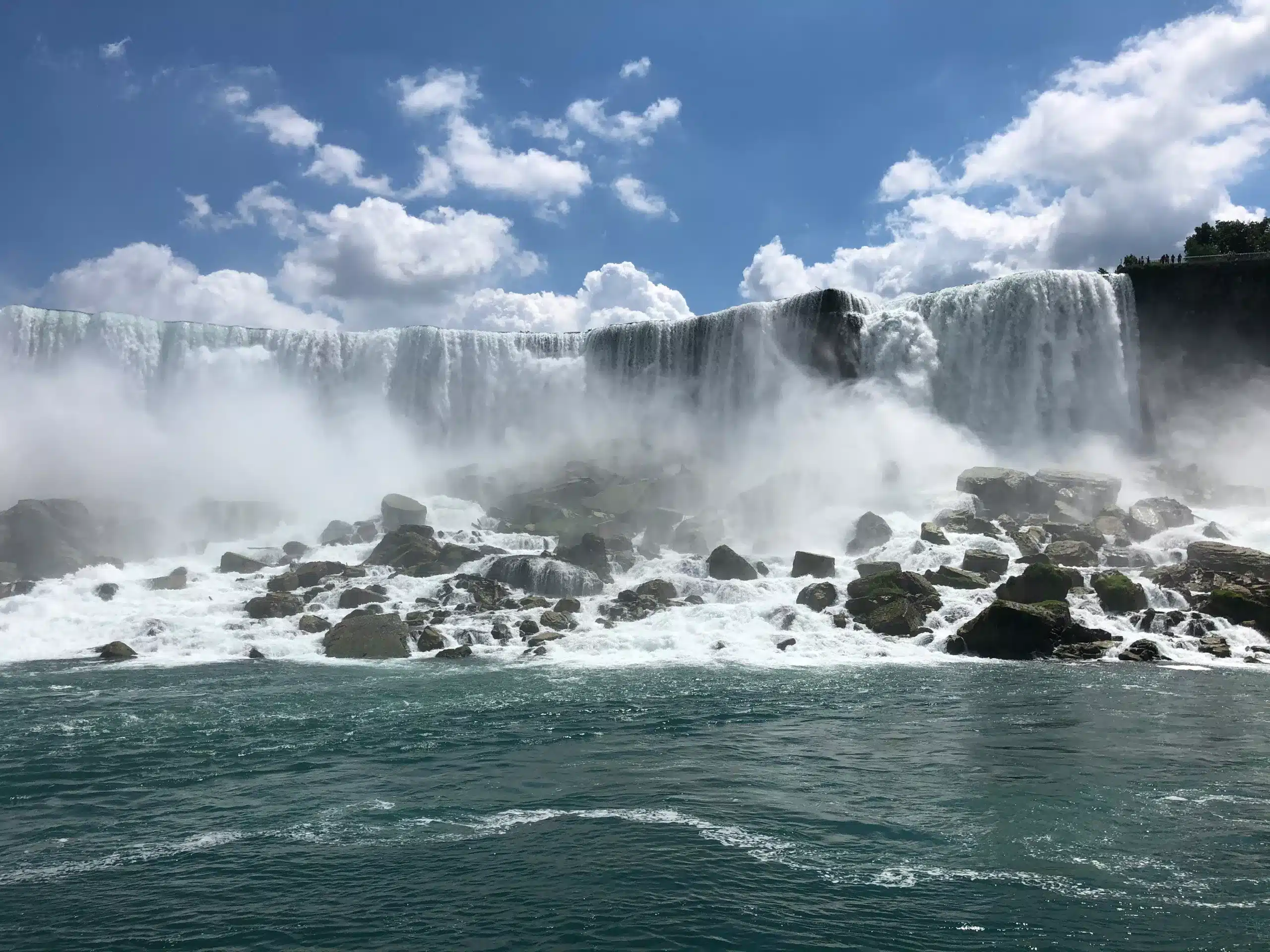 noise comparison in niagara falls