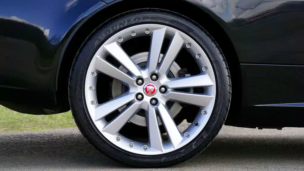 alloy rims vs steel rims weight